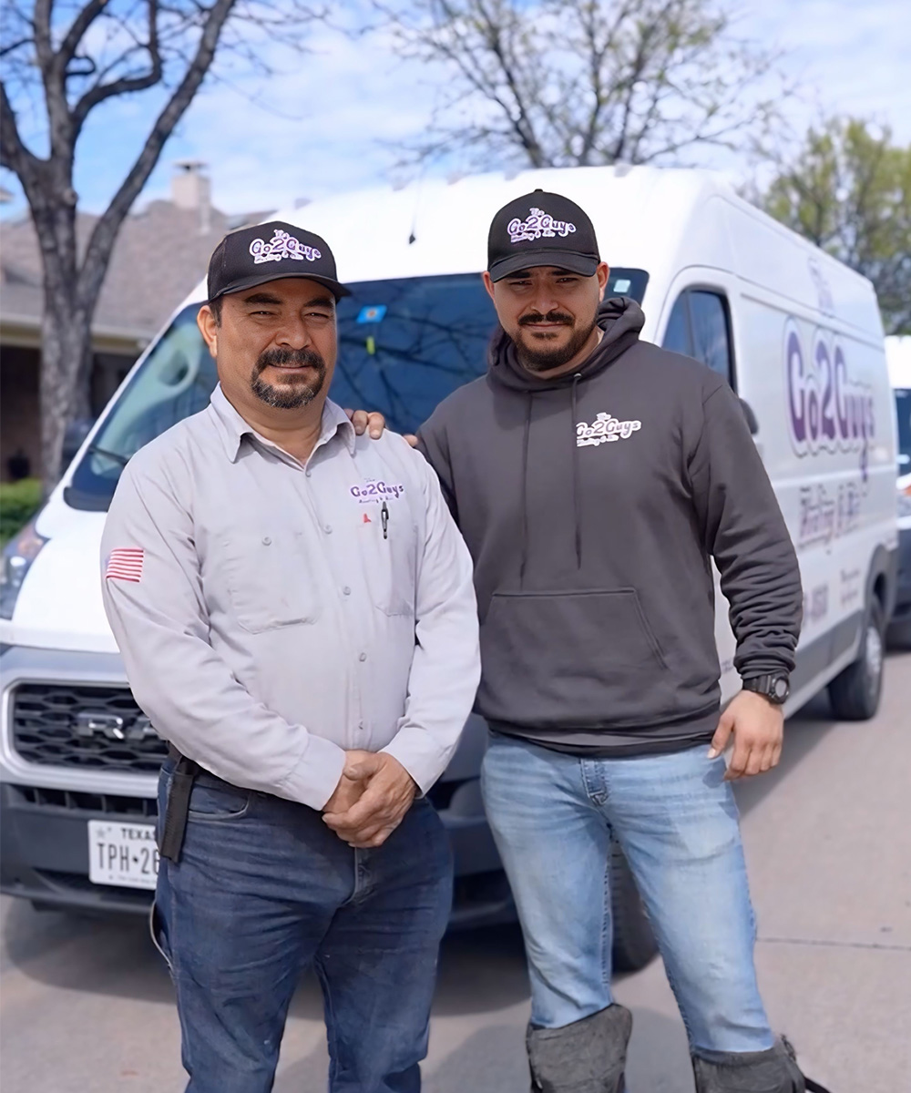 HVAC 2Guys techs